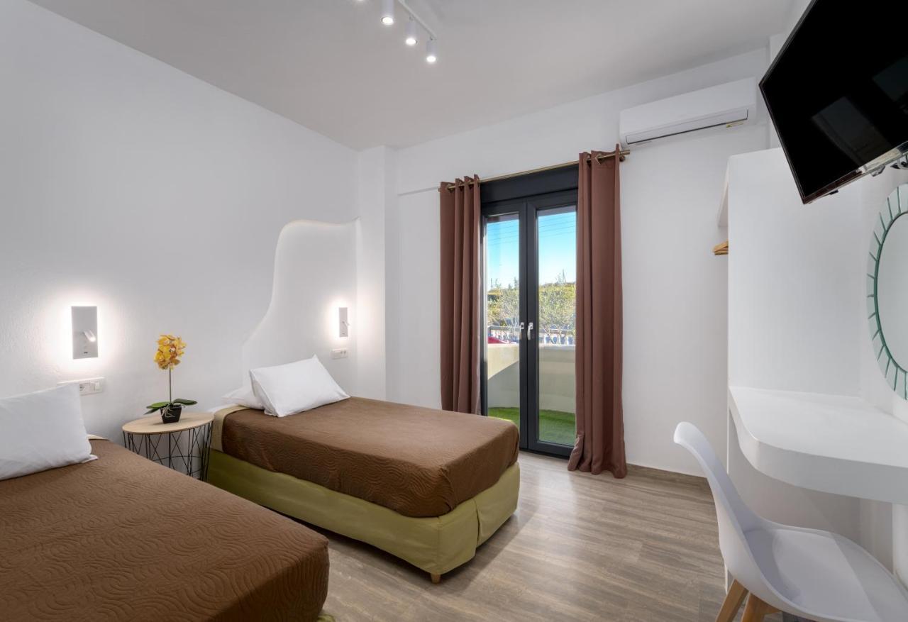 Christianna & George Luxury Hot Tub Apartment Fira (Santorini) Exterior foto