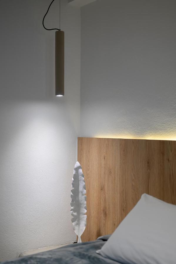 Christianna & George Luxury Hot Tub Apartment Fira (Santorini) Exterior foto